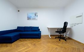 Very Quiet Flat In The Old Town